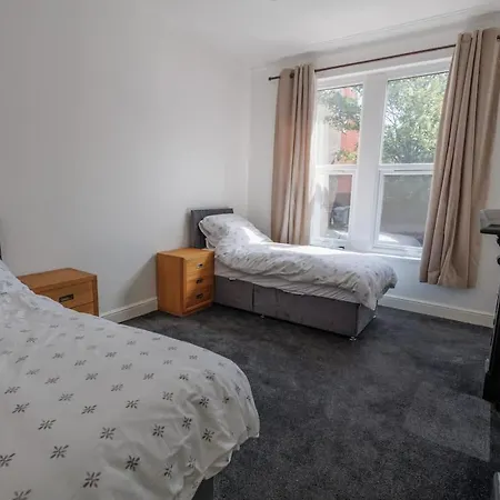 Aberdeen House Serviced